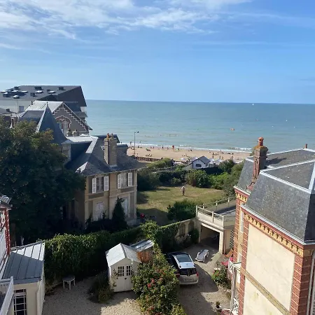 Vue Sur *